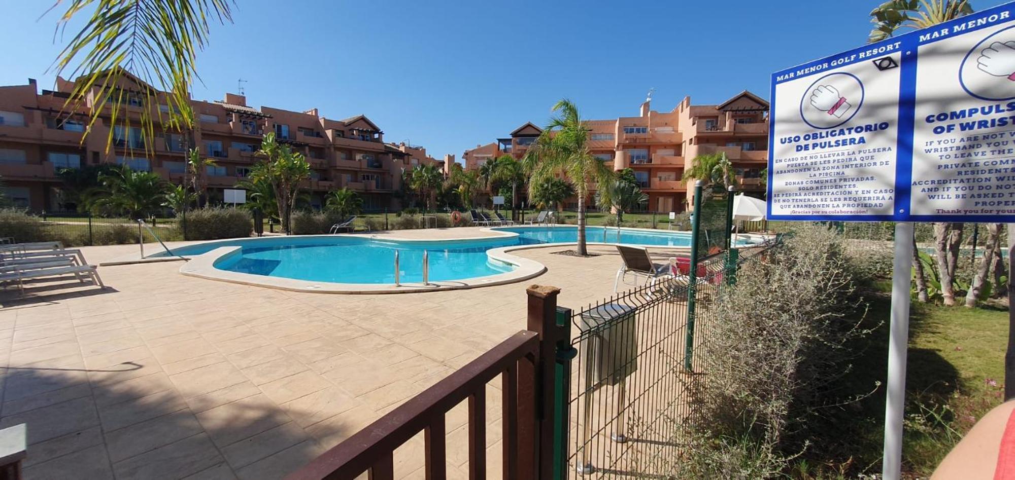 Luxurious Modern Flat On Mar Menor Golf Appartement *